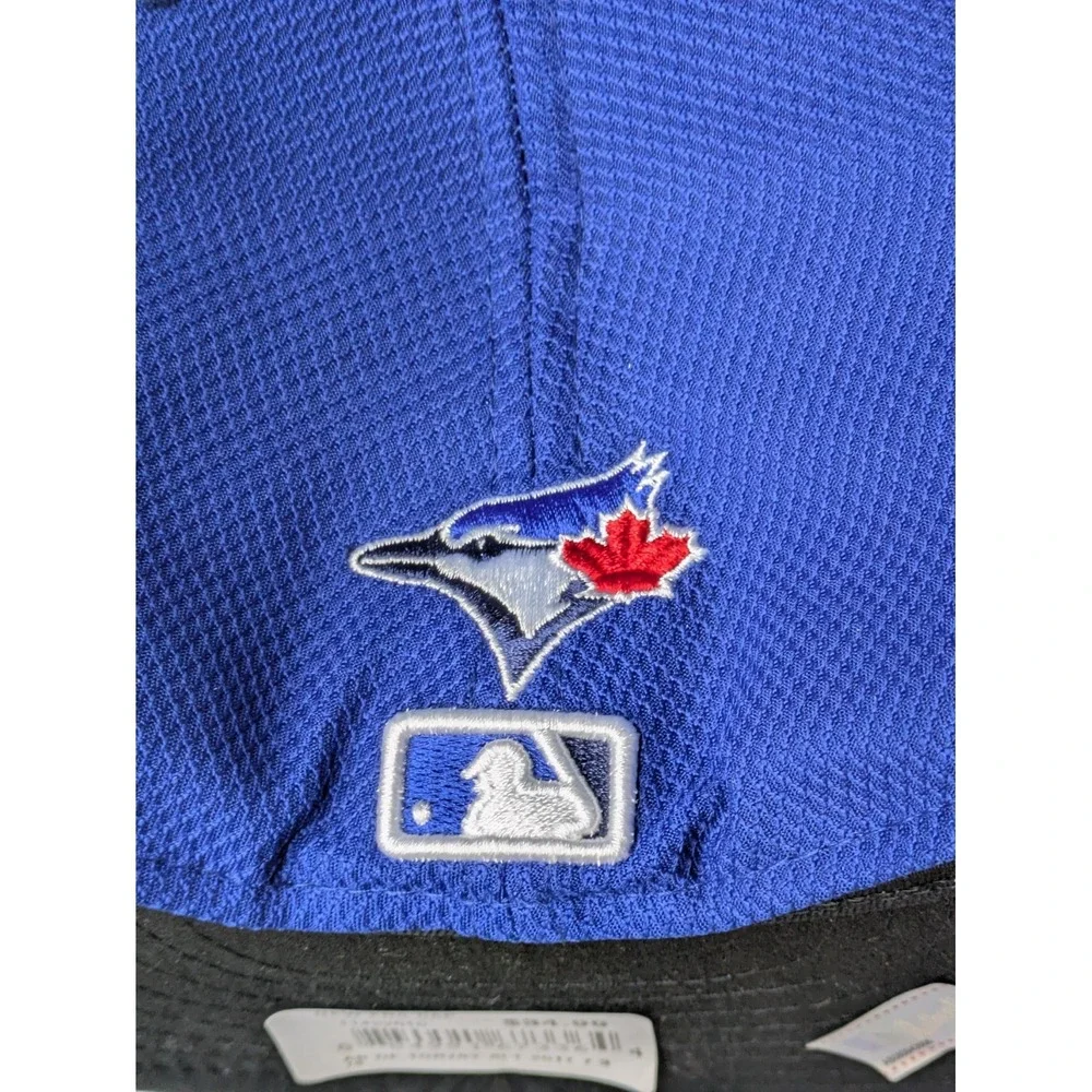 New Toronto Blue‎ Jays New Era Leaf Logo Fitted On Field 59FIFTY Hat  Size 7 3/4